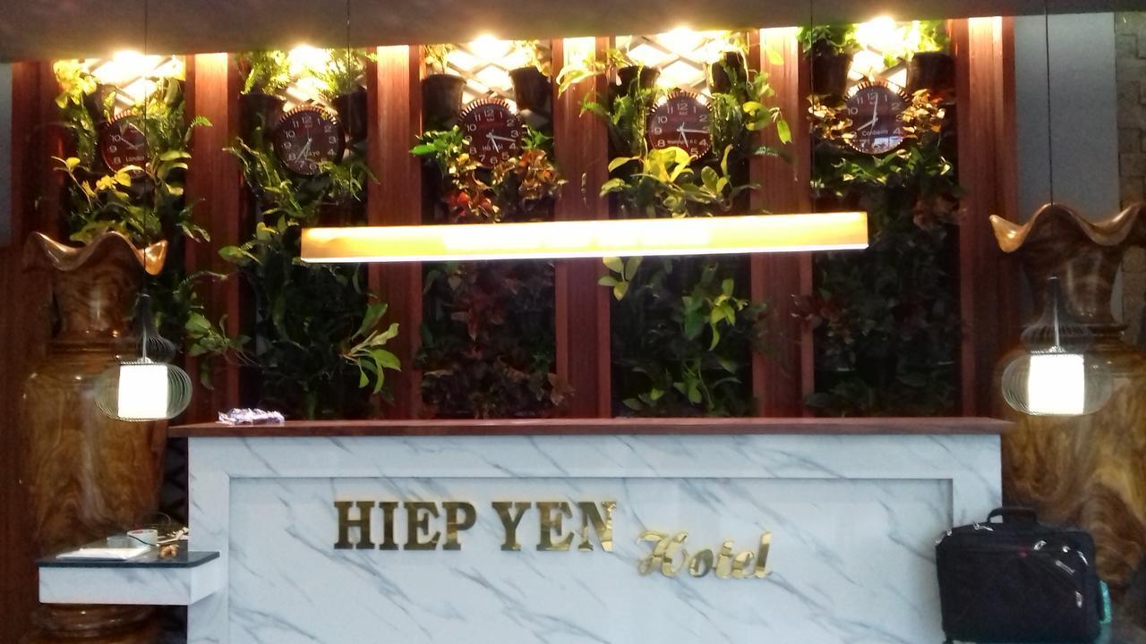 Готель Khach San Hiep Yen Туїхоа Екстер'єр фото